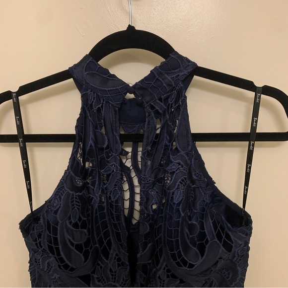 Bardot Isa Lace Halter Midi Dress in Navy (US size 4/XS) - Picture 5 of 7